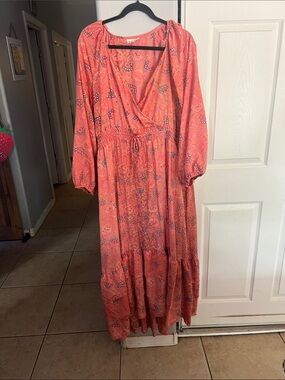 Women's Coral Paisley Print Surplice Maxi Dress